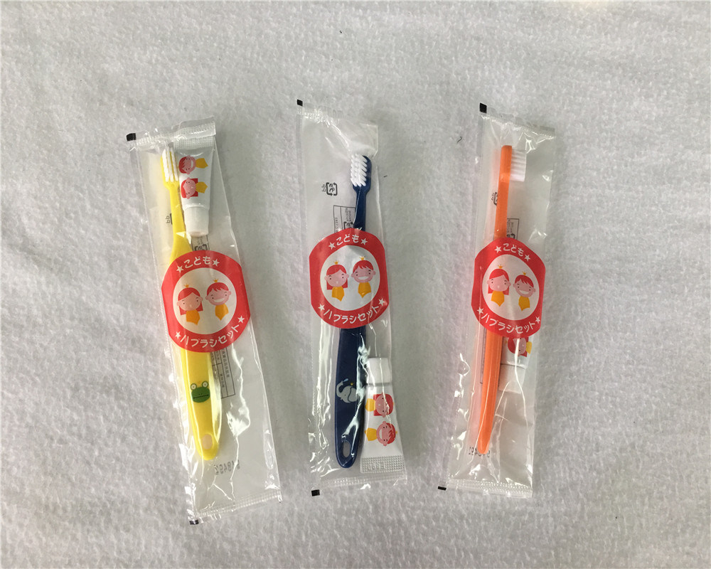 China Factory Travel Toothbrush Disposable Toothbrush Toothpaste