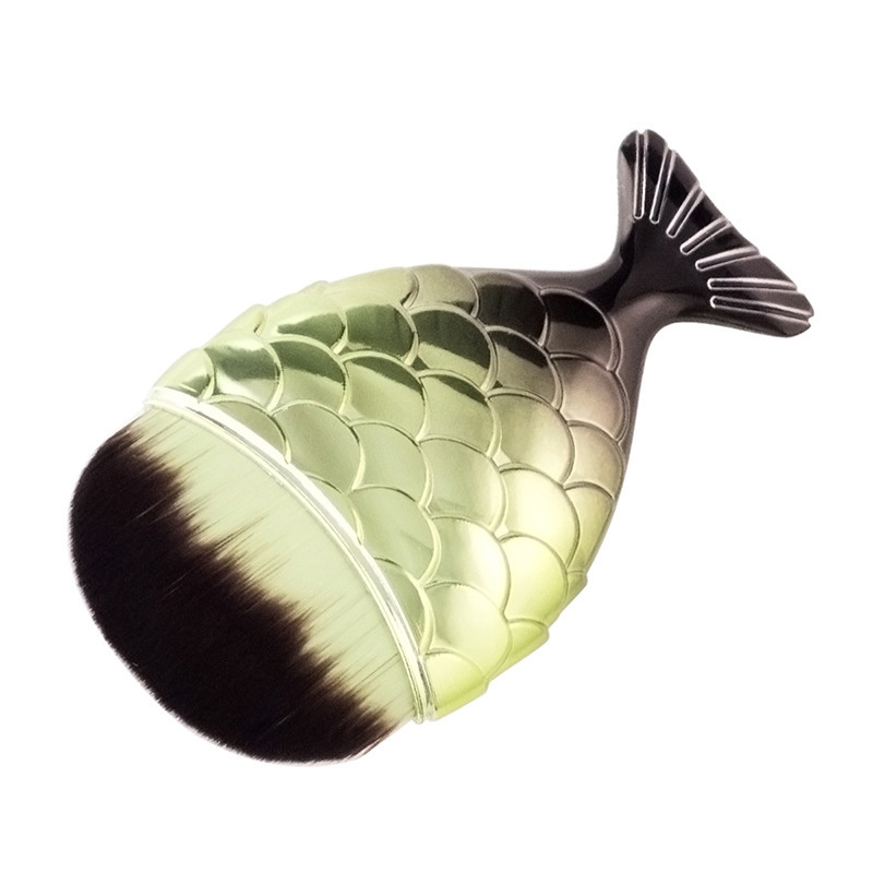 New Fish Scale Makeup Brush Mermaid Single Makeup Brush with Big Fish Tail Bottom Brush Bb Cream Brush