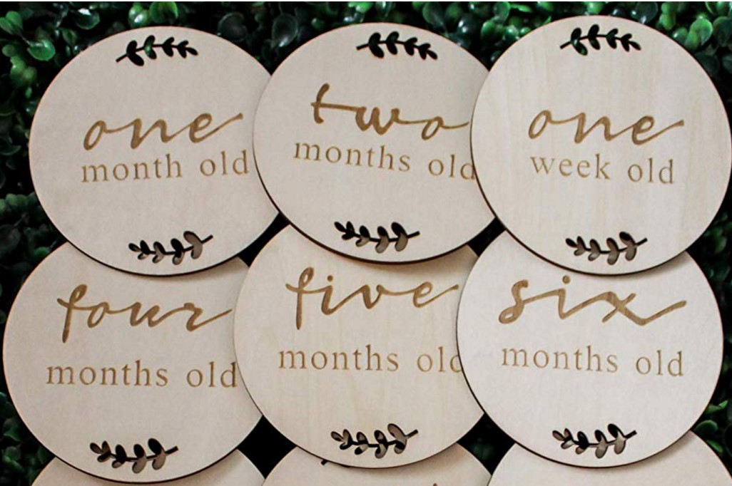 Baby Monthly Milestone Wooden Card,Wooden Monthly Baby Photo Props