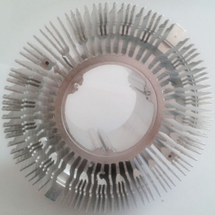 Water cooling aluminum extruded heat sinks for led