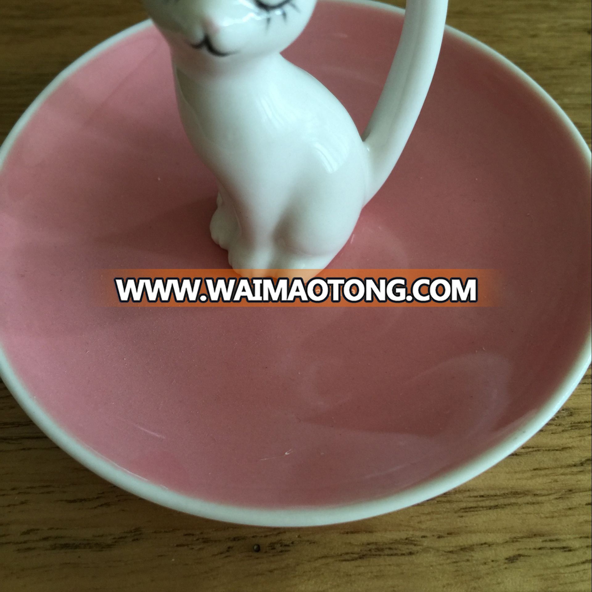 New design lady cat ceramic ring holder jewelry stand