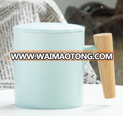 350ML hot sale Ceramic Tea Mug With wood handle & ceramic lid in different colors