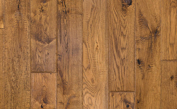 ABCD Grade  Handscraped UV Lacquer Oak Flooring Solid Wood Producer