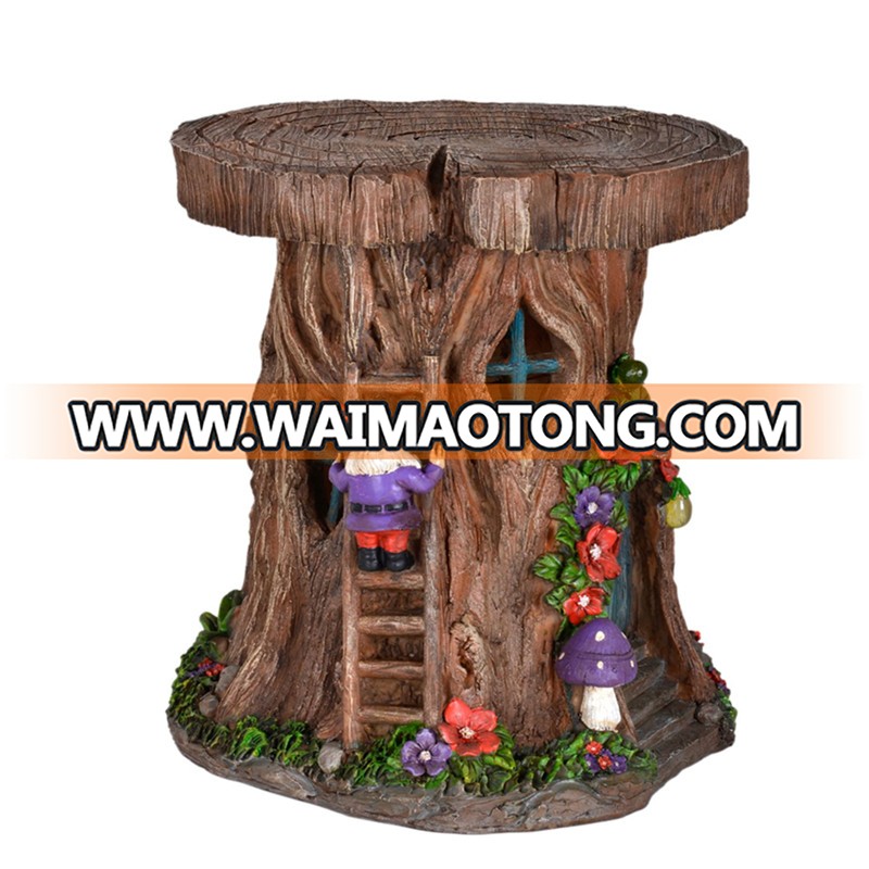 Resin Creative Tree Stump House with Gnome Garden Ornament