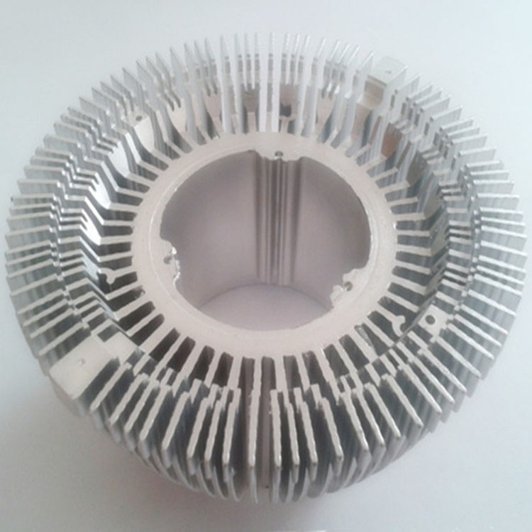 Water cooling aluminum extruded heat sinks for led