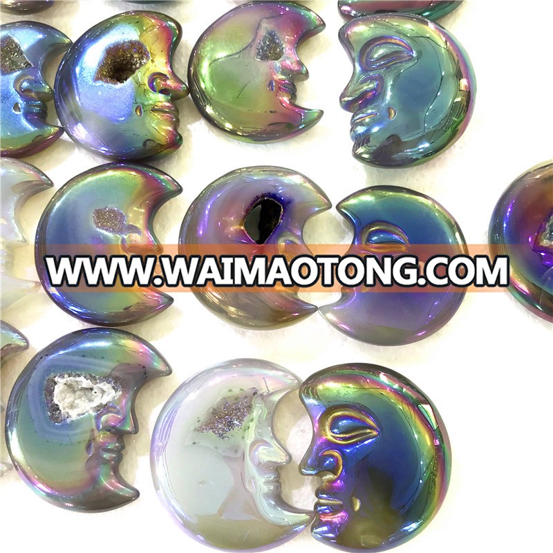 Wholesale crystal moon beautiful aura agate geode moon face for gifts