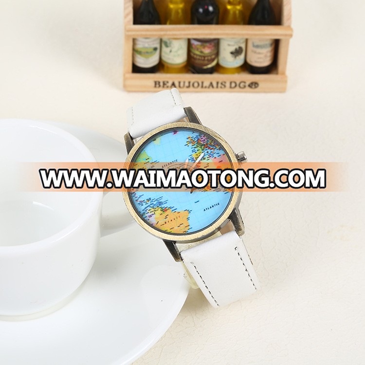 Vintage Green Bronze Airplane Map Trend Fashion Watch Men and Women PU Wrist Strap Decorative Women Watch