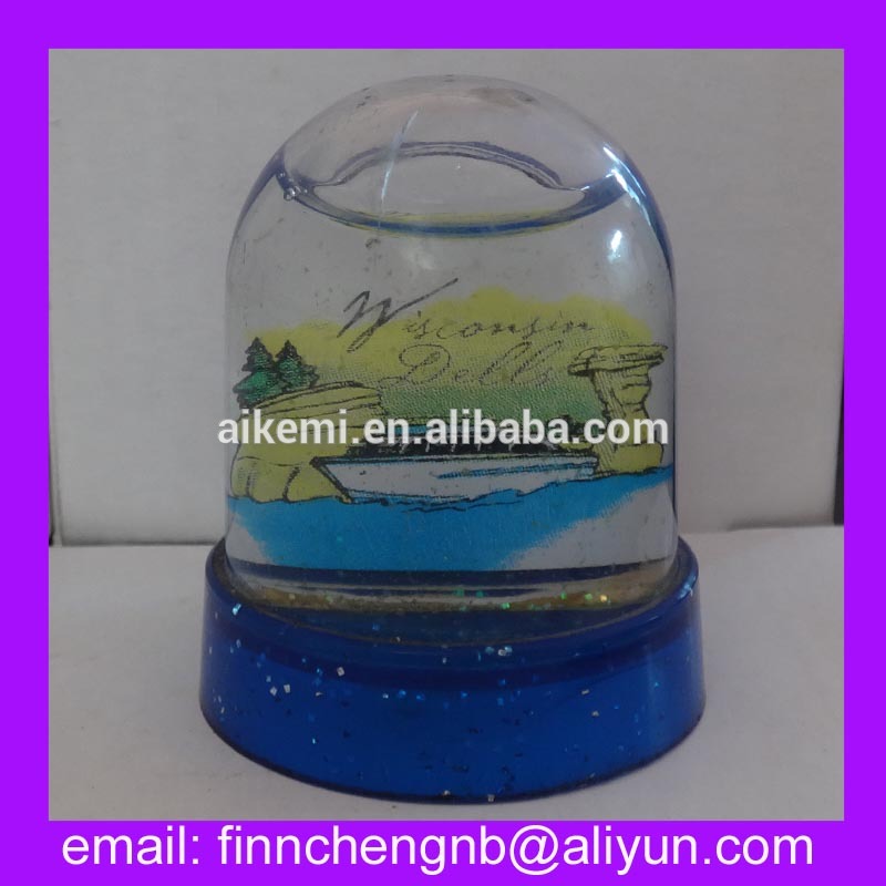 2 picture sheets landscape artwork custom mini snow globe,plastic photo frame snow globe,plastic snow globe with picture frame