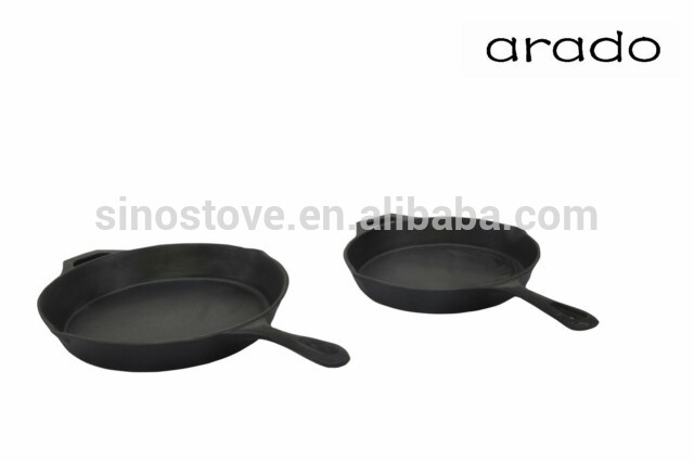 outdoor cookware/ pre-seasoned cast iron cookware