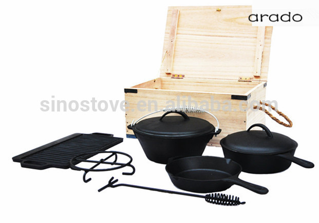 outdoor cookware/ pre-seasoned cast iron cookware