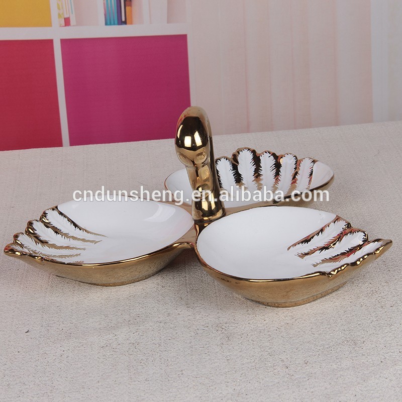 chaozhou handicraft single swan decor ceramic three compartment plate for dry fruit