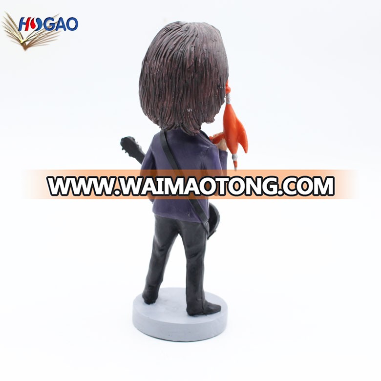 High quality creative resin popular singer star figurine bobble head for home decoration