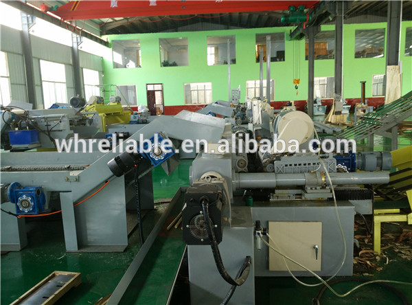 New design spindle less peeling machine