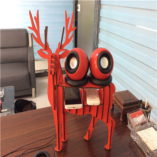 hot selling wood deer office table decoration item