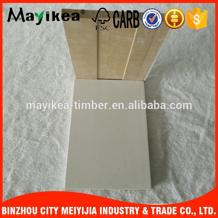 2017 Wholesale cheap price smooth and complete cover wood baseboard