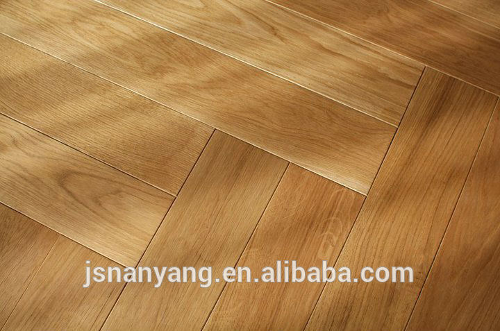 White oak wood specie herringbone art parqut engineered flooring