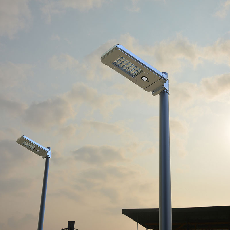 Shenzhen factory energy-saving solar powered outdoor street lights led