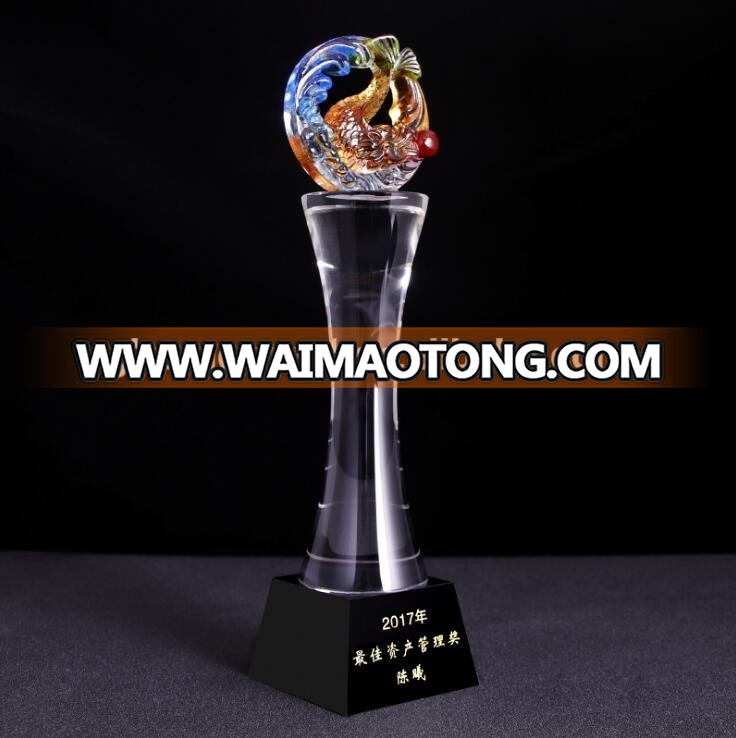 2019 new design awards crystal Custom colorful cheap crystal trophy crystal eagle trophy