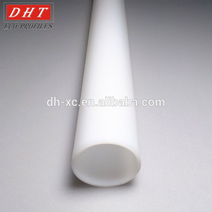 Low price round pvc plastic pipe fitting