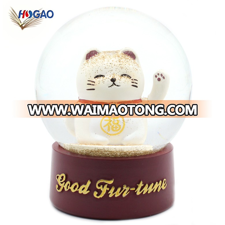 Wholesale home decor gift resin animal water globe custom fortune cat glass snow globe