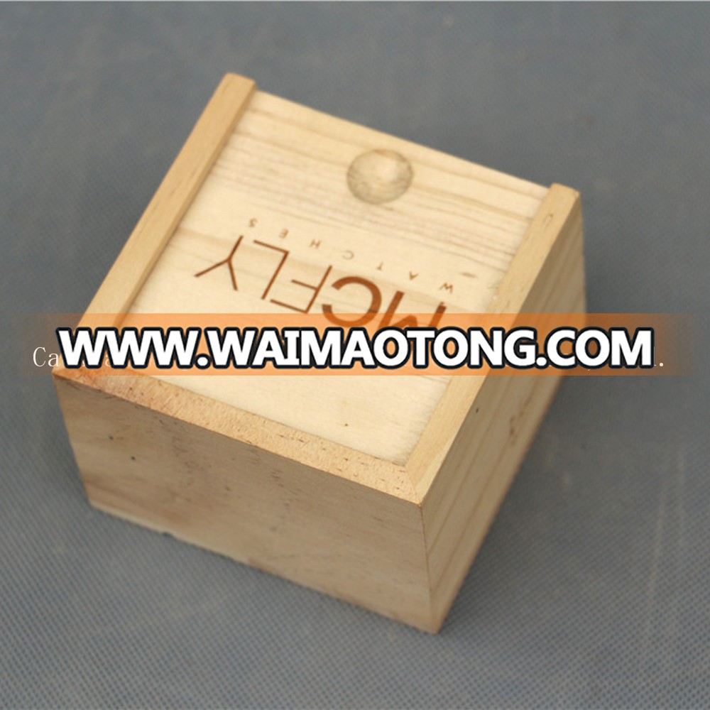 Woqi bamboo wooden gift box and wooden packaging box with carved wooden box lid