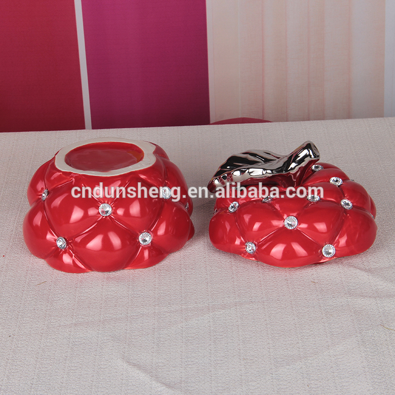 modern ceramic gift /ceramic red apple decoration jar set with diamond for wedding favors