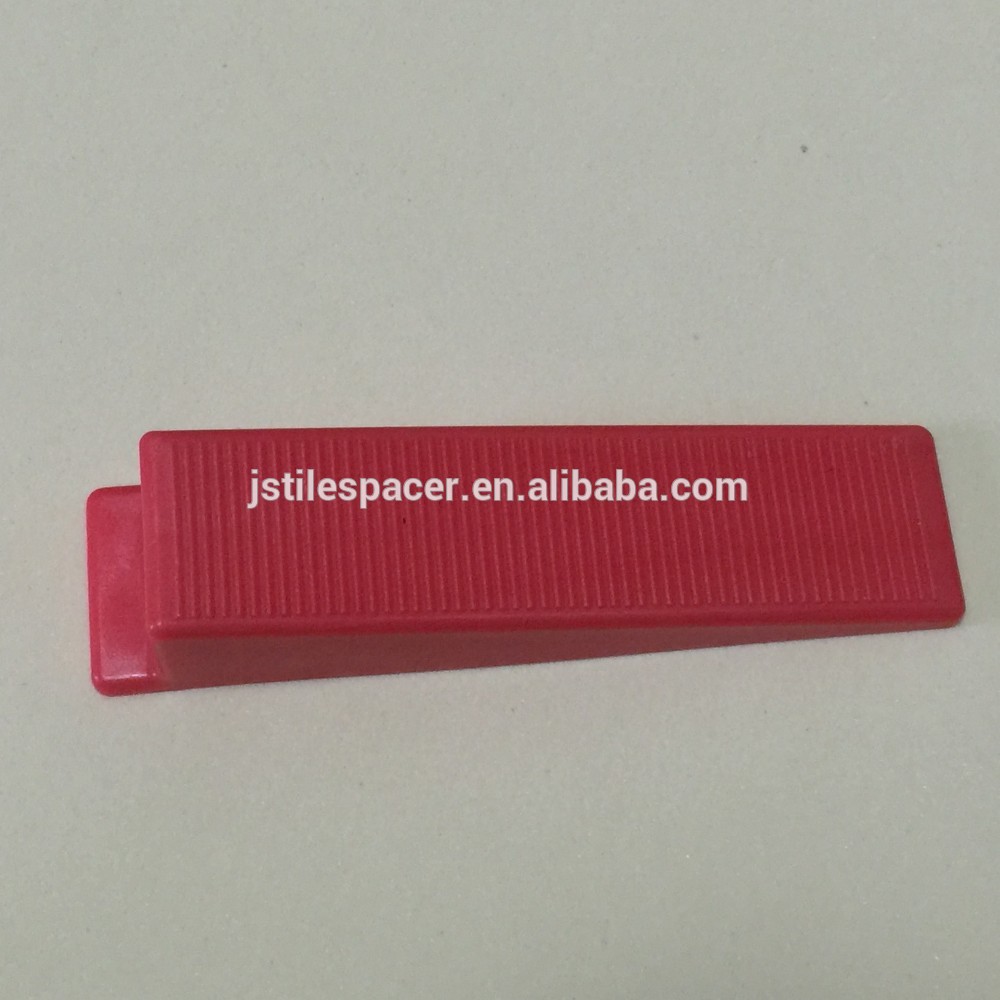 Tile lippage leveling spacer clips