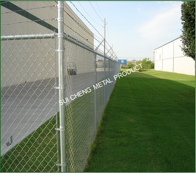 2015 new products guangzhou factory galvanized chain wire fance/chainlink security fencing