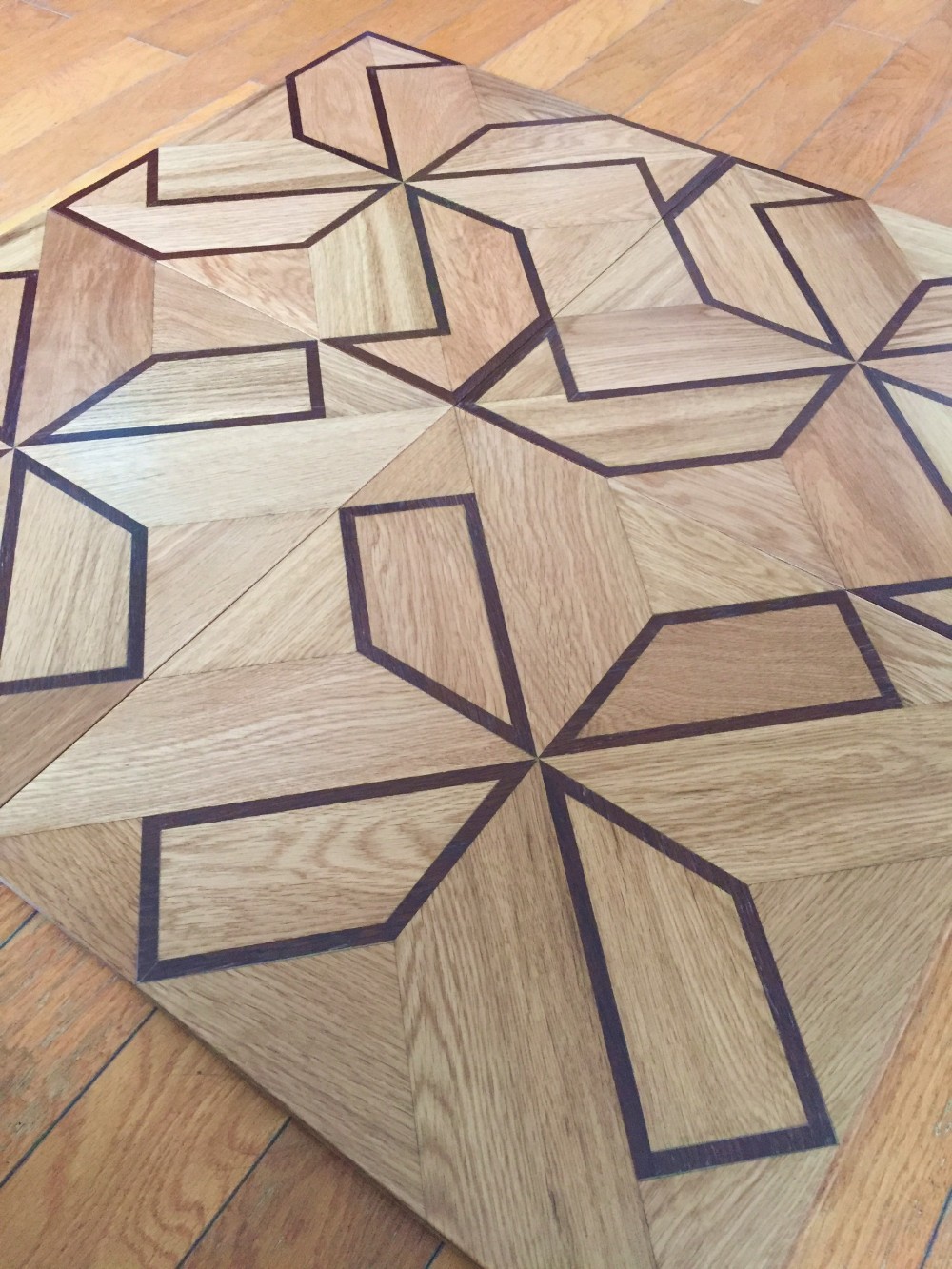 Factory price parquet design best type of wood flooring