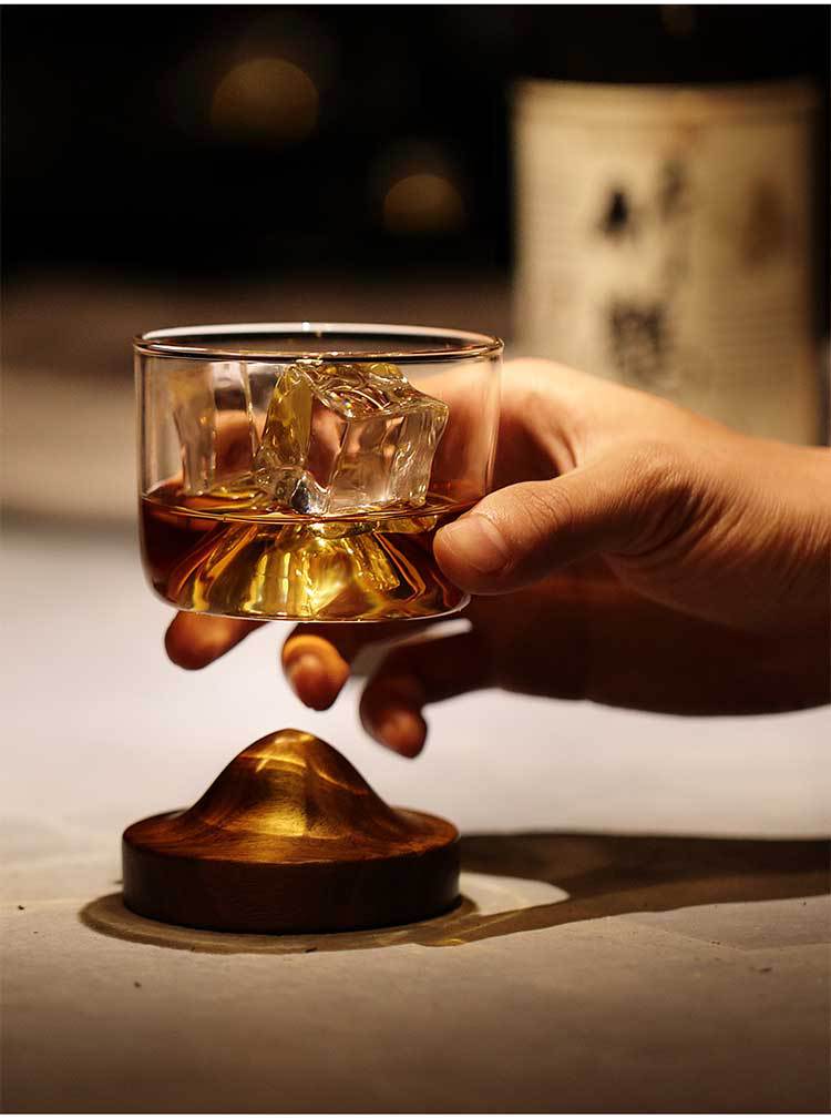 New Arrival 120ml Handmade Borosilicate Glass Drinking Cup With Wooden Tray For Tea or Whisky