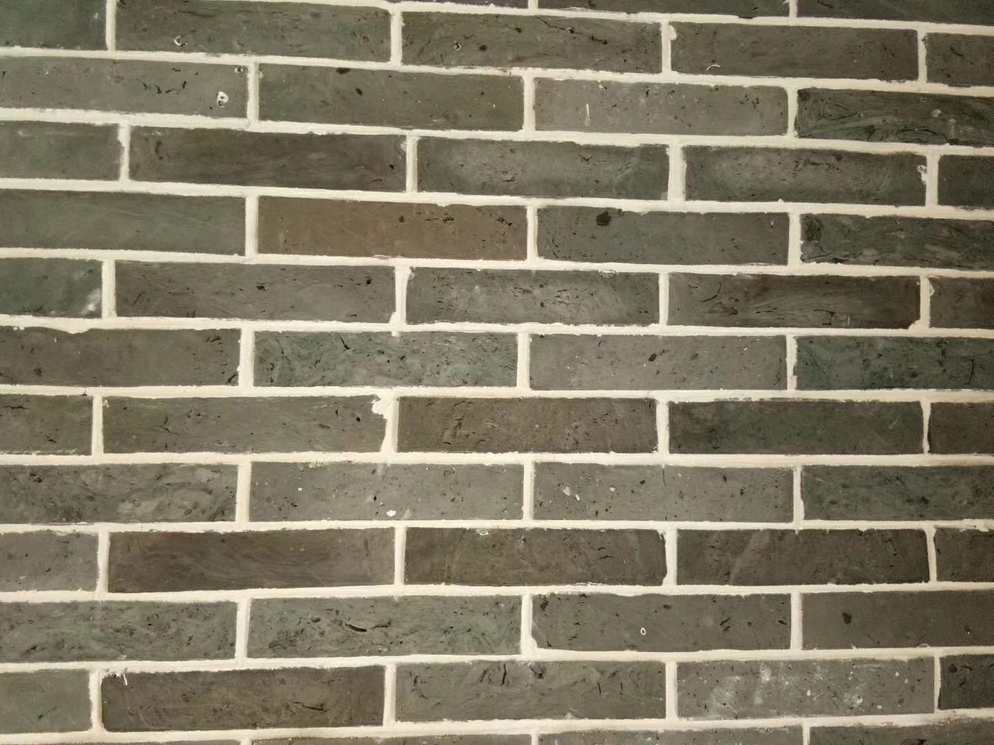 Old reclaimed sliced wall brick for outdoor decoration wall