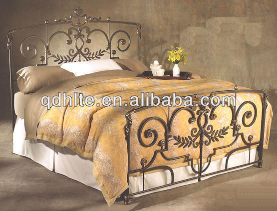 2013 fashionable wrought iron bed chair manufacturer