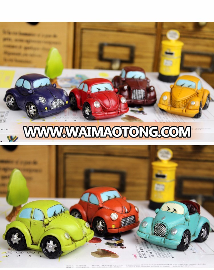 Roogo resin mini color bus statues home decoration