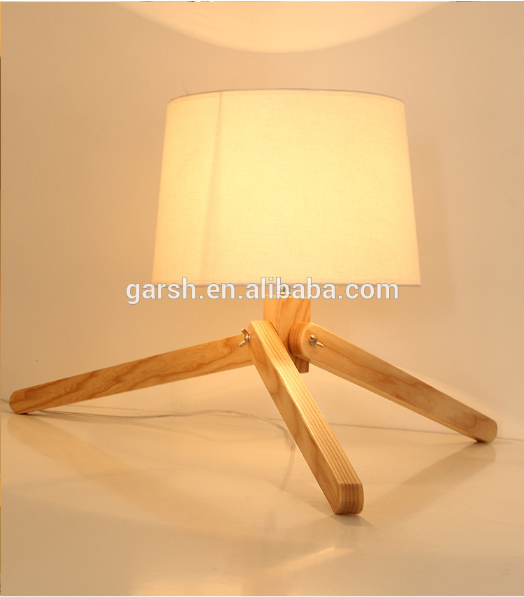 Modern Nordic Table Lamp Fabric Wooden Base Desk Lighting For Bedside