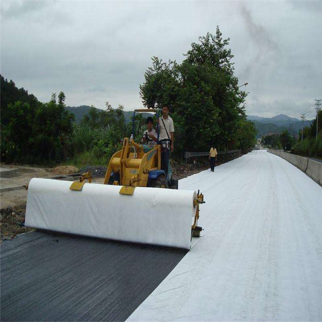 300 gsm POLYESTER GEOTEXTILE