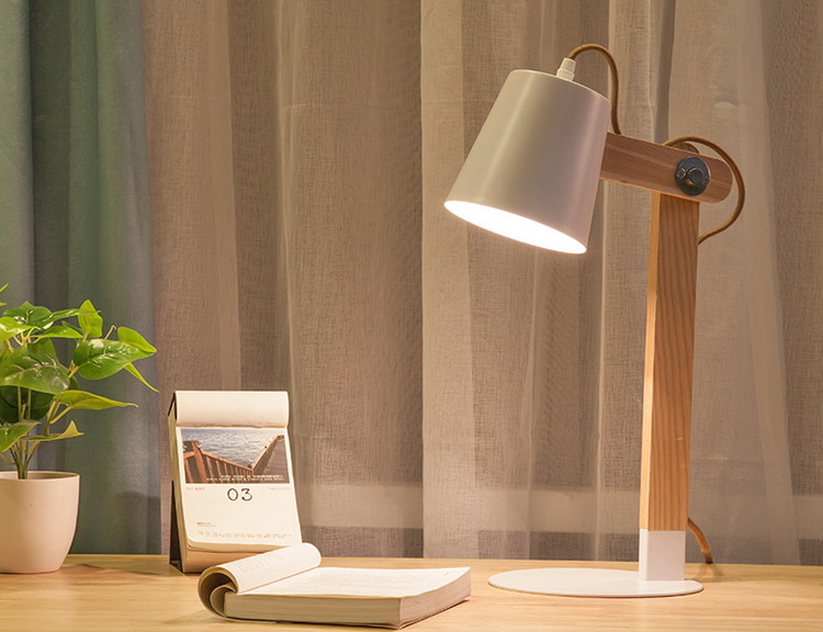 modern wooden simple design lamp E27 holder  Iron lampshade table lamp