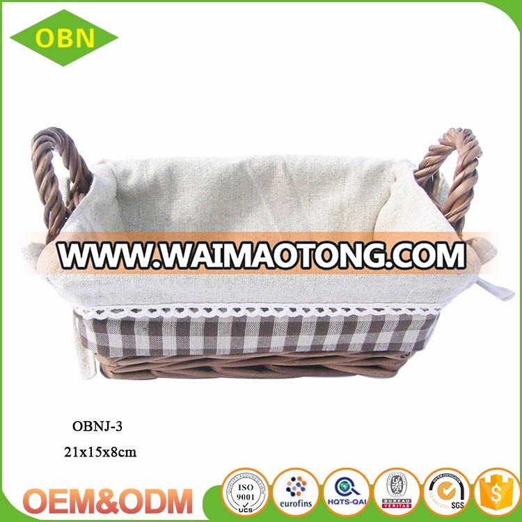 Custom China best sales handmade fabric lining cheap wicker bread baskets for supermarket display