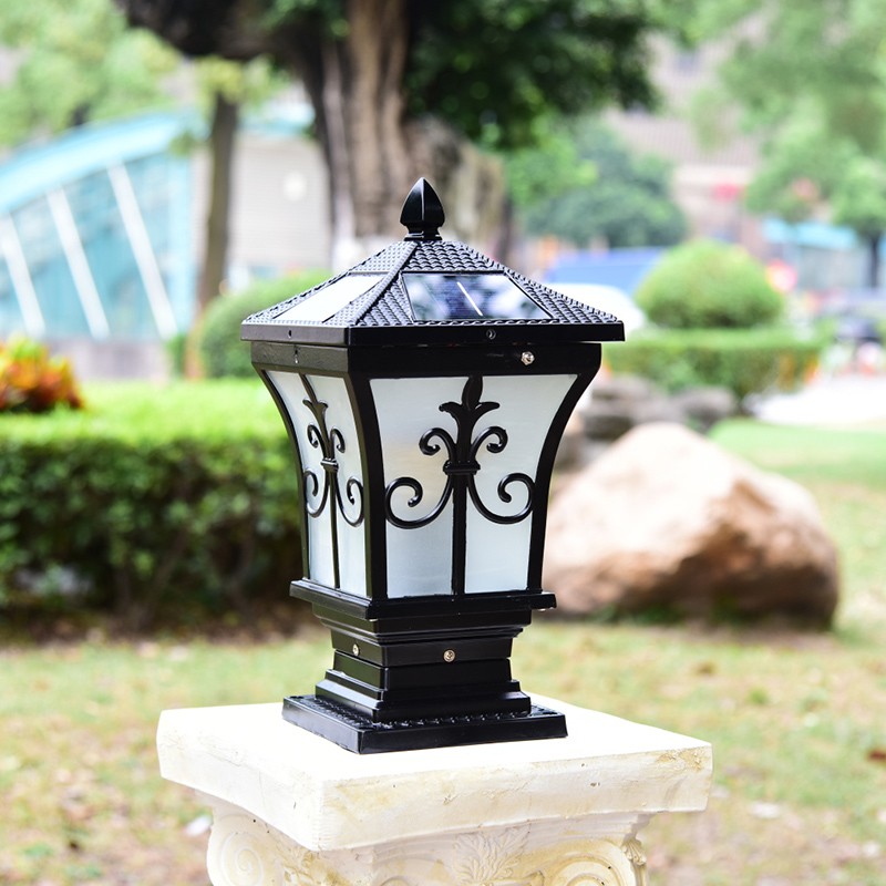 Ip65 waterproof solar LED Gate Post pillar lights for outdoor Lamp  Solar Light