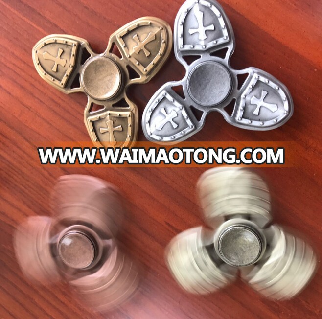 Affordable price Led hand spinner Hot sales glowing Customized led spinner toys China factory wholesales