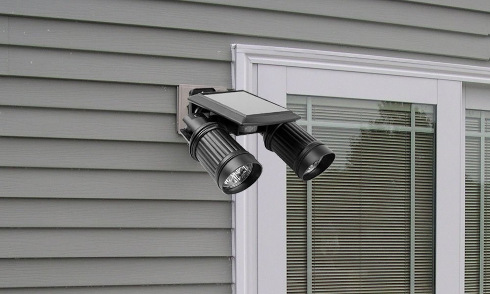 New design IP44 Wireless Durabl e super bright 100LED solar security garden light