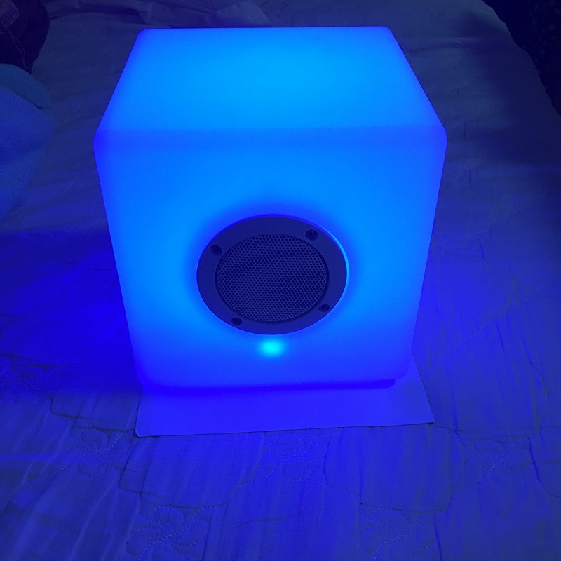 Elegant power IP 68 Water proof hotsale factory new item led cube speaker