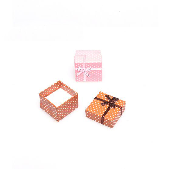 Hot Selling Small Dot Cardboard Ring Box Jewelry Display Packaging Gift Box