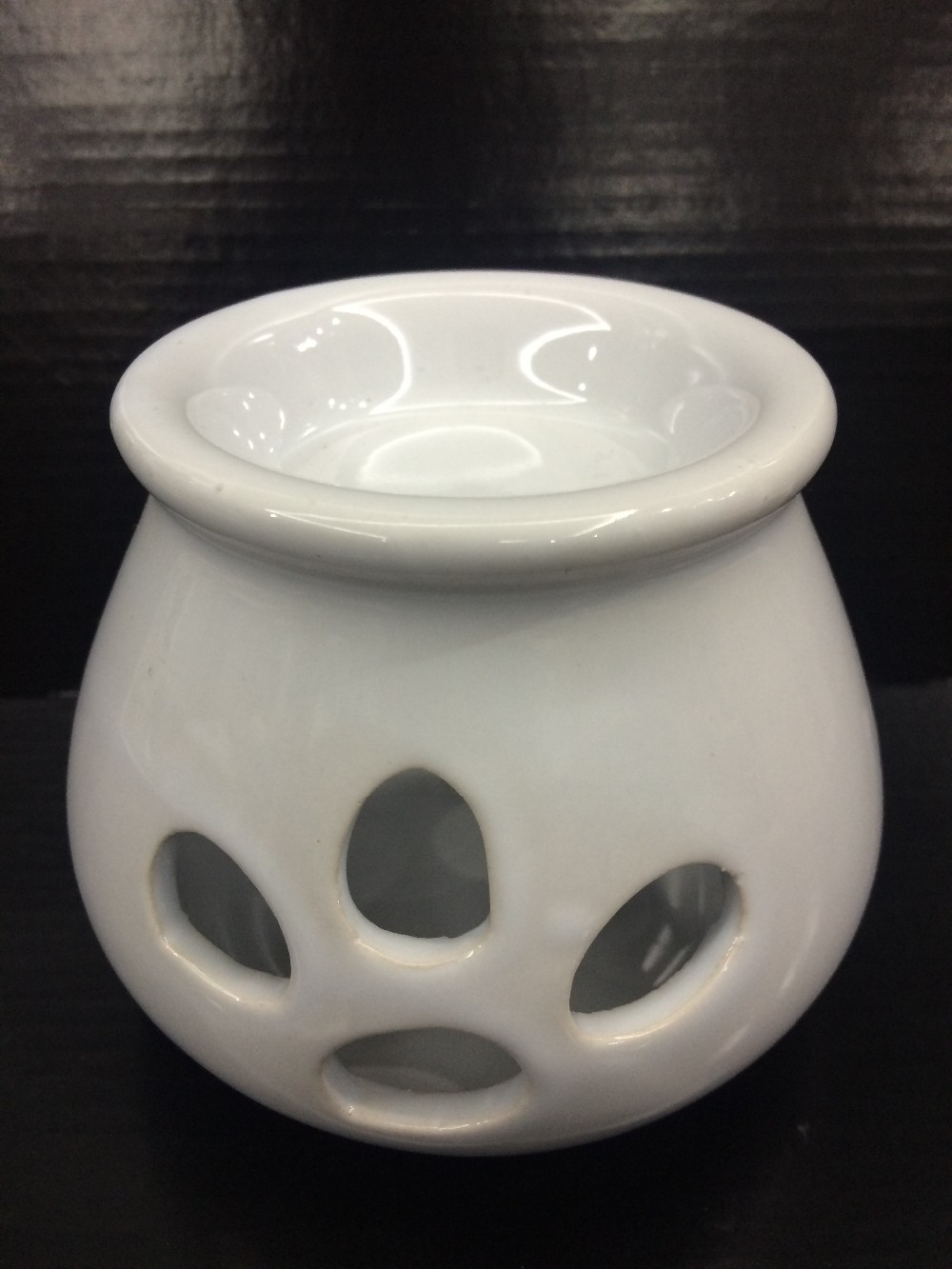 Wholesale Ceramic Fragrance Tealight Candle Oil Burner