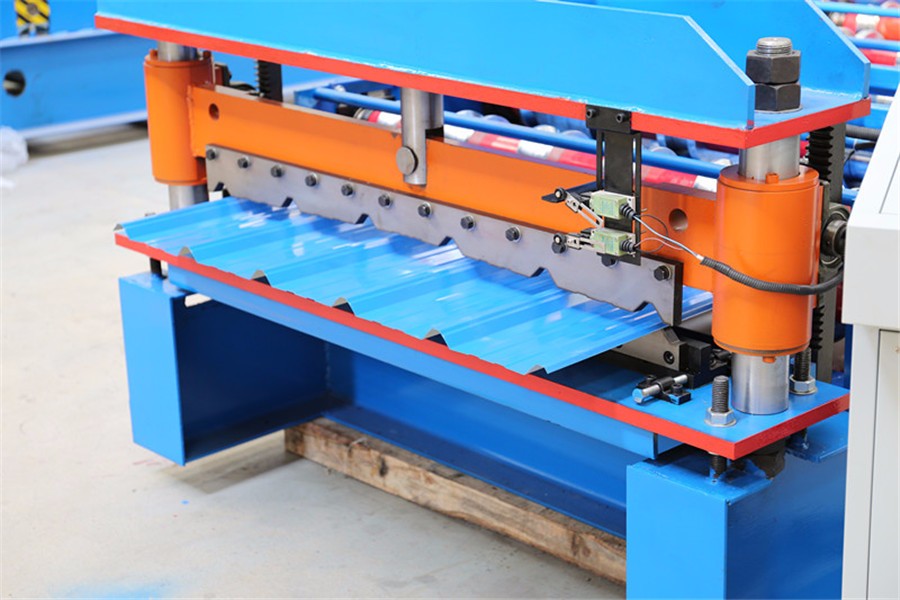 Hot Sale Corrugated Roofing Panel Cold Roll Forming Machine From Good China Manufacturer