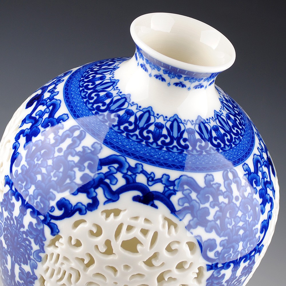 Chinese Blue and White Porcelain Flower Vase For Retail and Wholesale