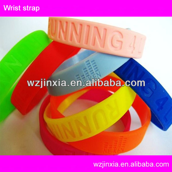 2018 new product rainbow link bracelet embossed silicone wristband