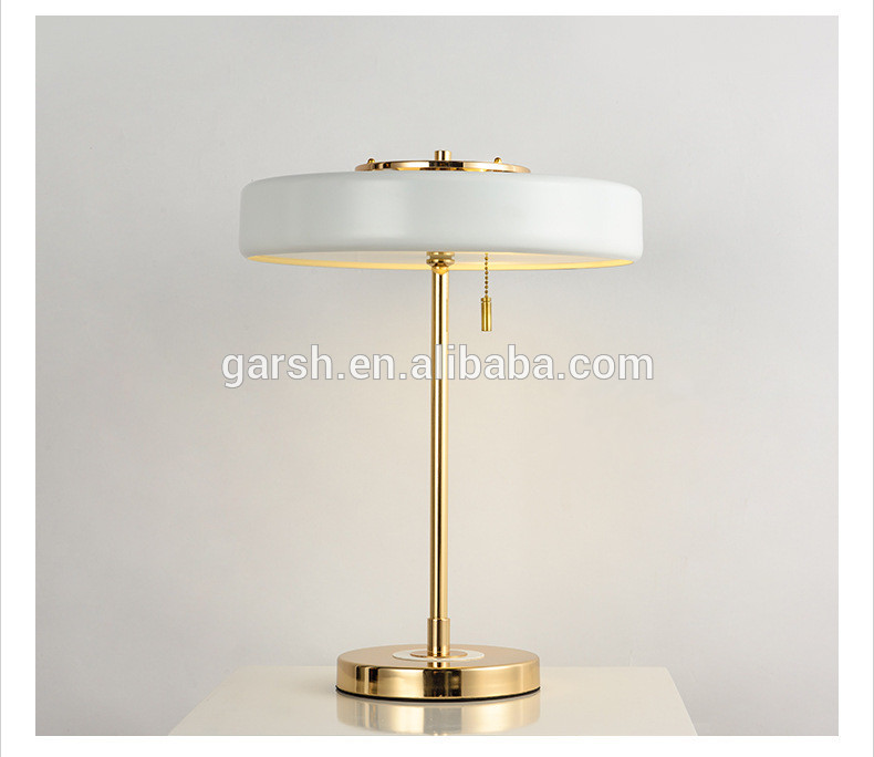 Luxury Hotel Lighting Modern Bedside Table Lamp for Guest Room