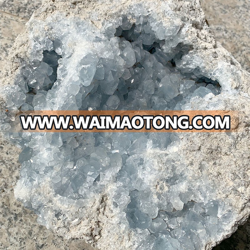 Wholesale natural rock Blue Celestite Crystal Point Healing Quartz Crystal Clusters