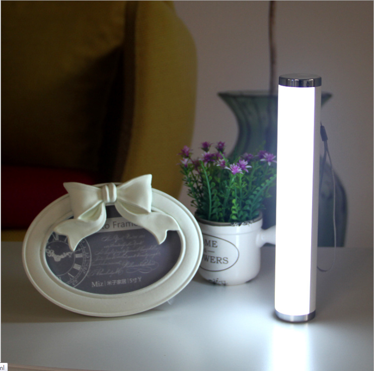 Multifunctional magnet rechargeable led emergency light