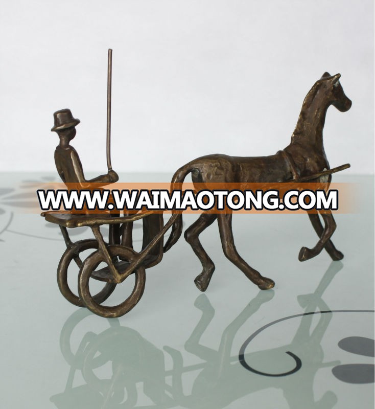 cast iron metal arts and craft for home decoration the In a horse and carriage figurines